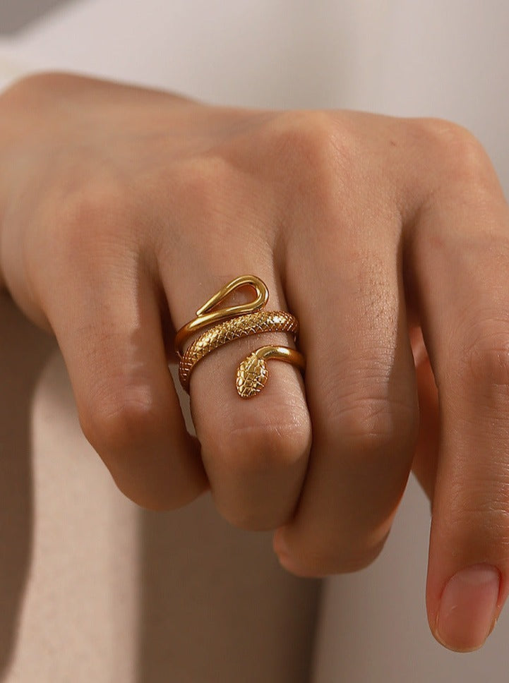 18K Gouden Geplateerde RVS Slang Ontwerp Ring-Ringen-Calora-Goud-Calora