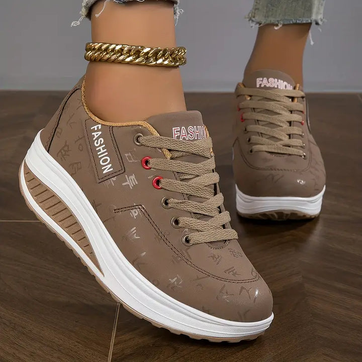 CALORA_ Ademende Comfortabele Sneakers voor Vrouwen met Flexibele Zolen