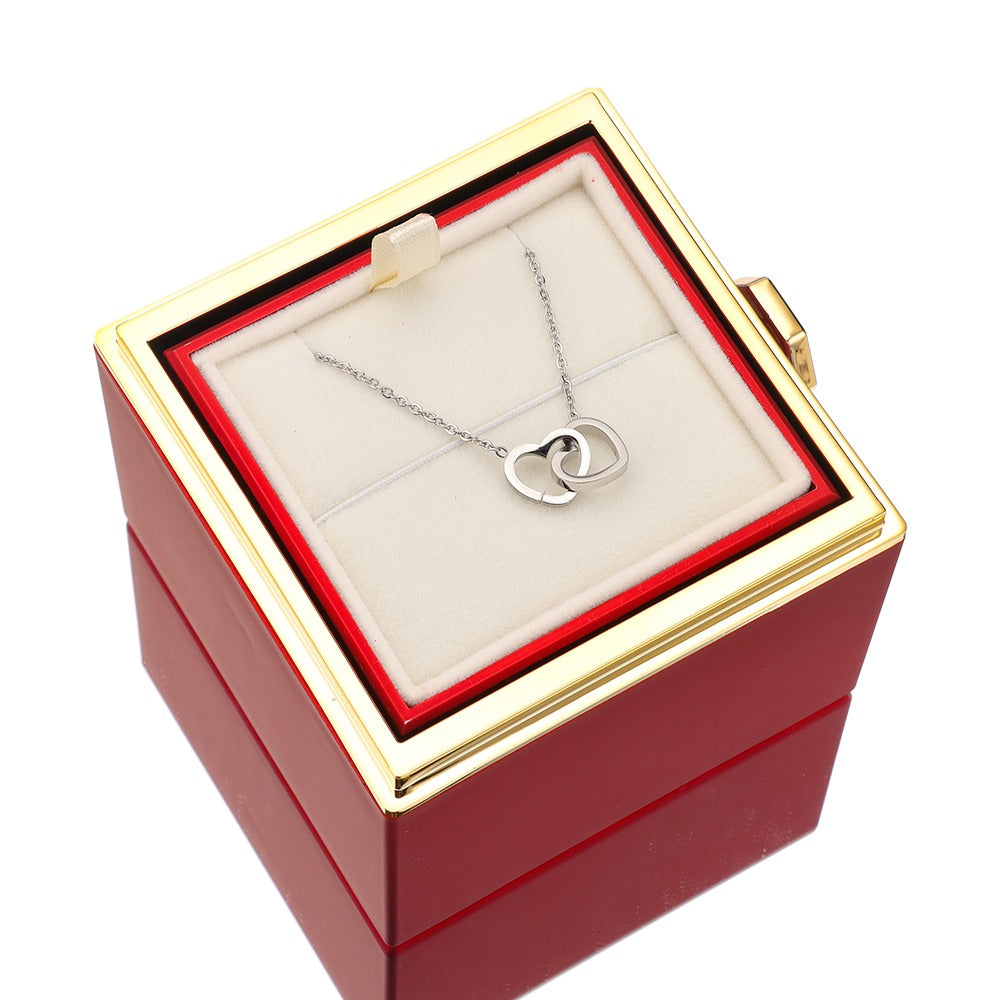 CALORA_ Adoréa | Elegante Liefde Ketting Roos Sieraaddoos