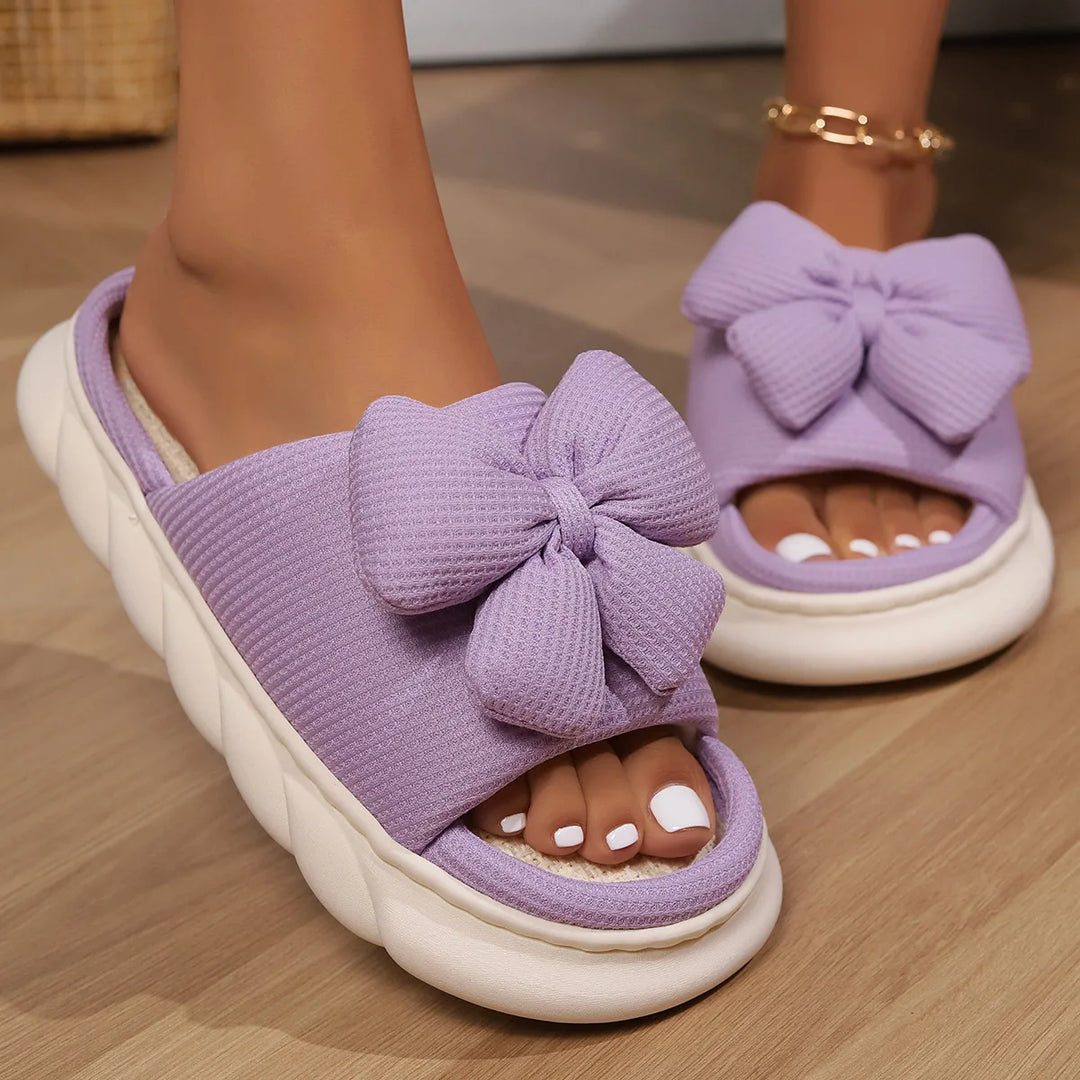 Amory | Chique Dikke Zool en Anti-Slip Slippers met strik-Slippers-Calora-Zwart-44-45-Calora