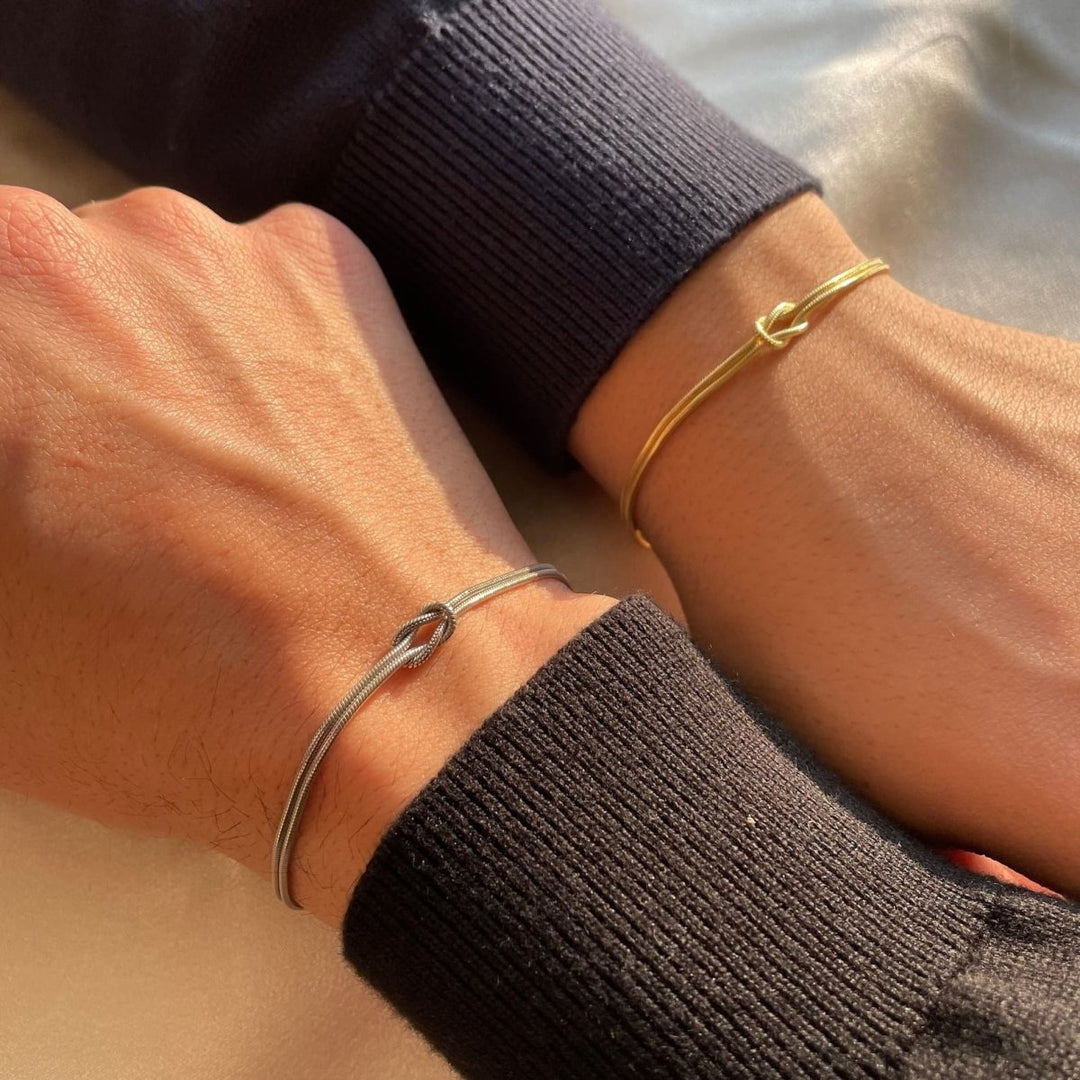 Amour | Minimalistische armband liefdesknoop-Armbanden-Calora-Zilver-Calora