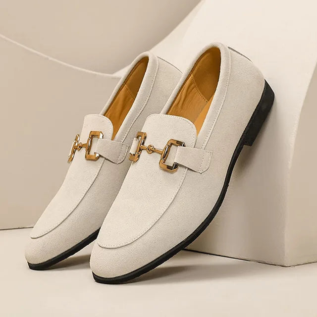 CALORA_ Bossélio | Suède Loafers met Metaal Gesp Detail