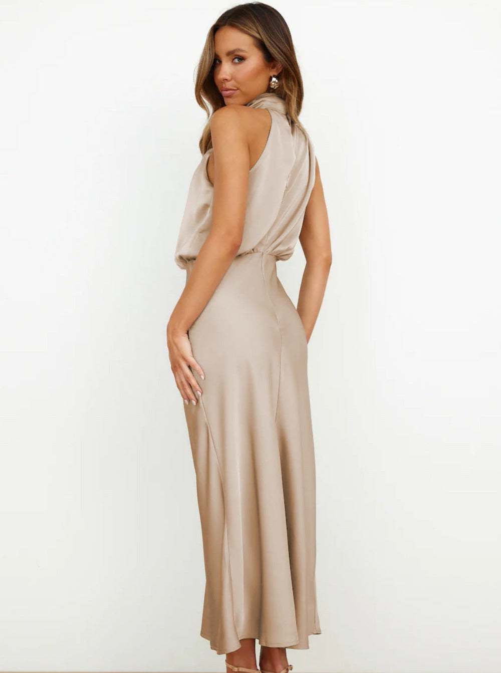 Carlota | Elegante abrikooskleurige halterjurk-Feest Jurken-Calora-S-Calora