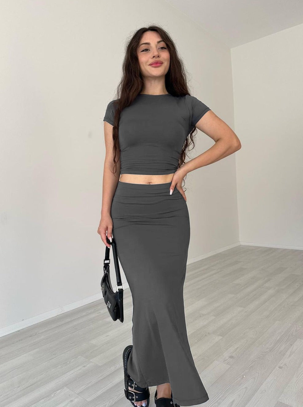 Casual grijze ronde hals crop top en rok set-Sets & Pakken-Calora-S-Calora
