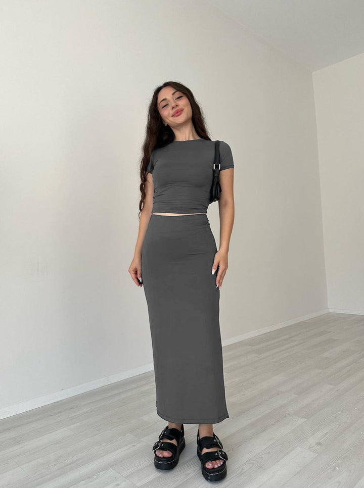 Casual grijze ronde hals crop top en rok set-Sets & Pakken-Calora-S-Calora