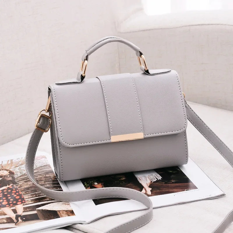 Cavalleri | Stijlvolle Vegan leren Schoudertas-Schoudertassen-Calora-Rood-20x8x15cm-Calora