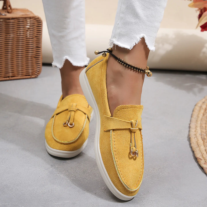 Chic & Comfort Loafers - Dames Suede Instappers voor de Herfst en Lente-Loafers-Calora-Geel-36-Calora