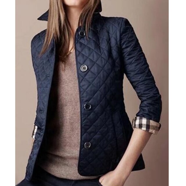 CALORA_ Dames Lichtgewicht Gequilte Zomer Jas met Knoopsluiting en Stijl
