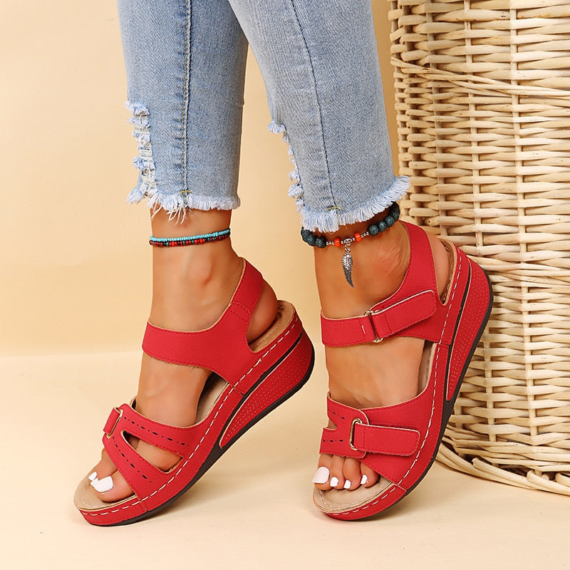 CALORA_ Dames Sandalen met Wedge Hak en Klittenband Sluiting voor Comfort