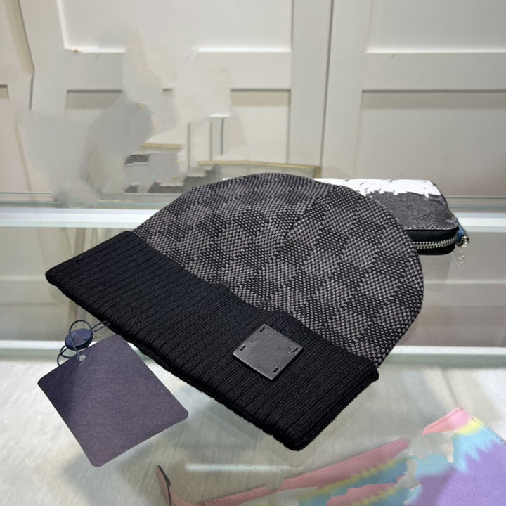 CALORA_ Designer Winter Hoed voor Mannen en Vrouwen - Stylish Beanie en Bonnet
