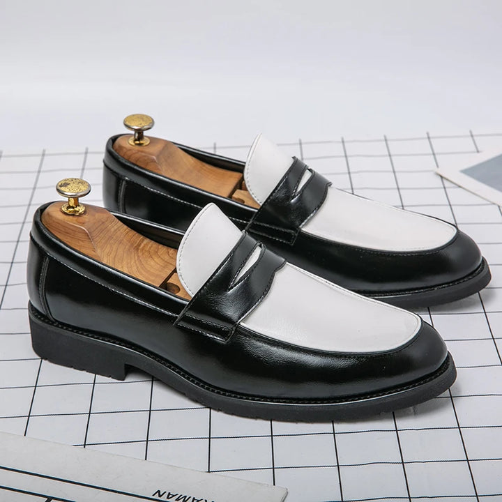 Domenico | Heren slip-on Loafers in Zwart en Wit Leer-Loafers-Calora-Bruin-38-Calora