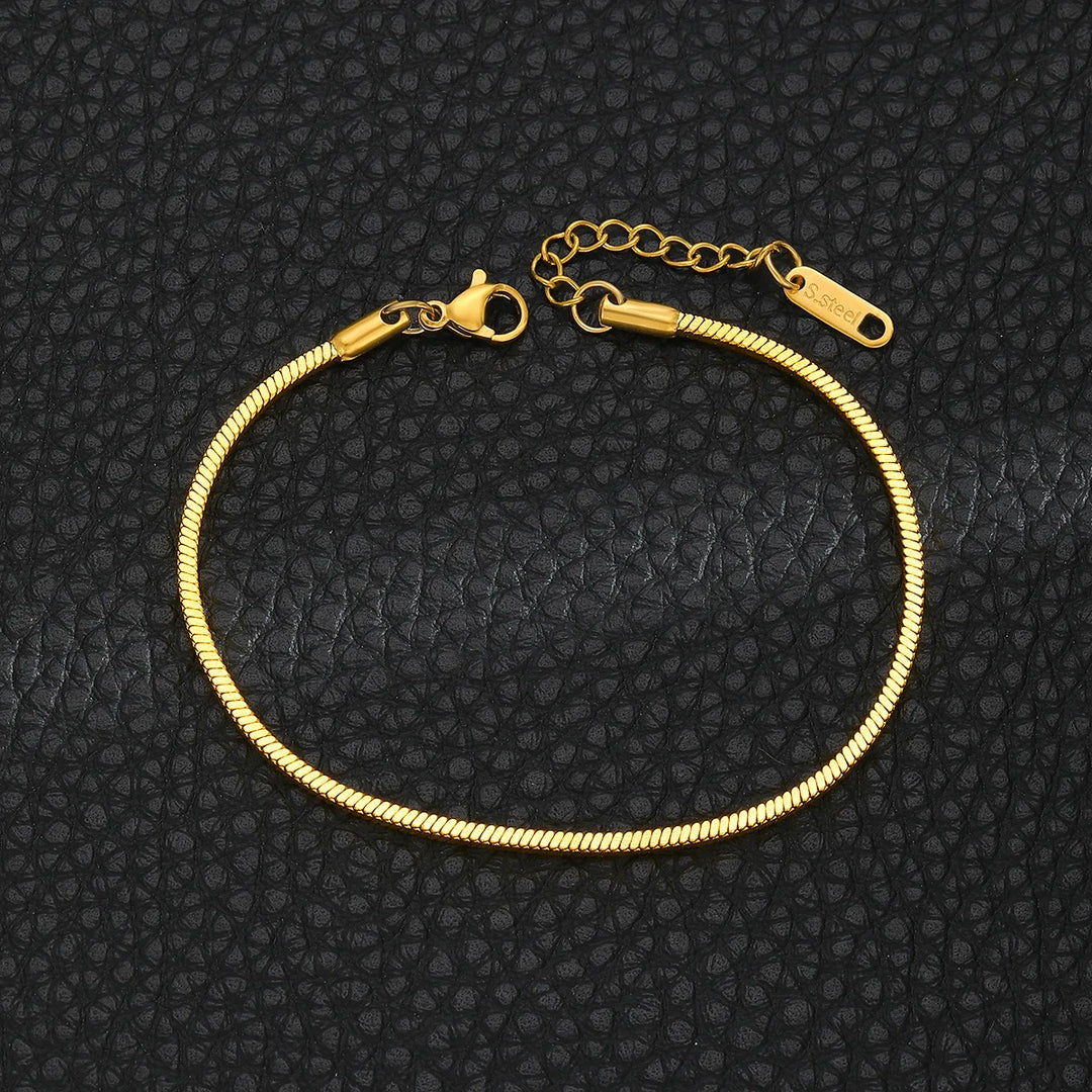 Eenvoudige Roestvrij Stalen Vierkante Slangenbeen Kettingarmband-Armbanden-Calora-Zilver-1.2mm-Calora