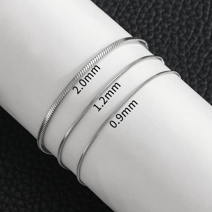 Eenvoudige Roestvrij Stalen Vierkante Slangenbeen Kettingarmband-Armbanden-Calora-Zilver-1.2mm-Calora
