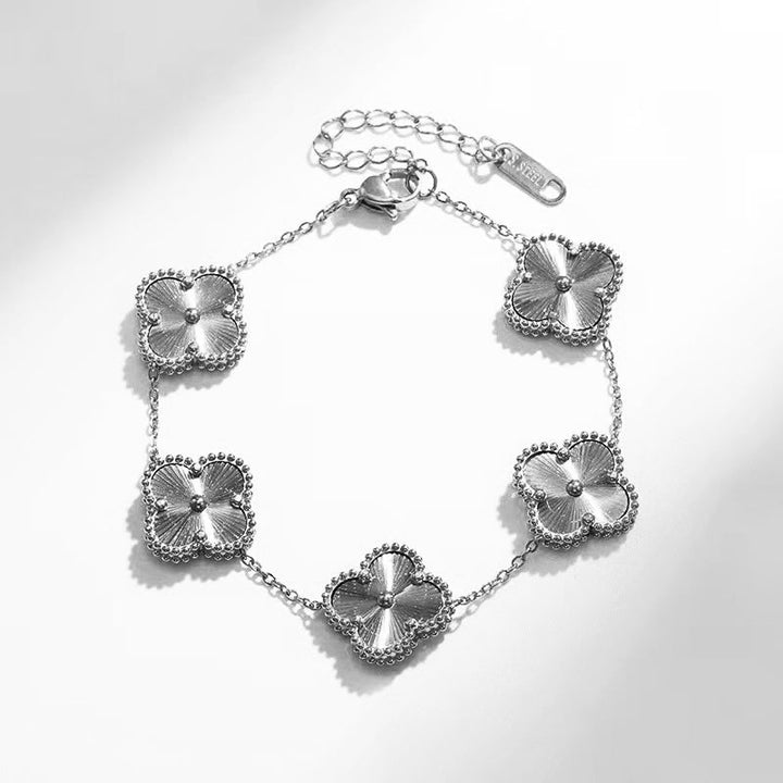 CALORA_ Elegante Hypoallergene Gelukkige Klaver Armband van 14K Verguld Staal