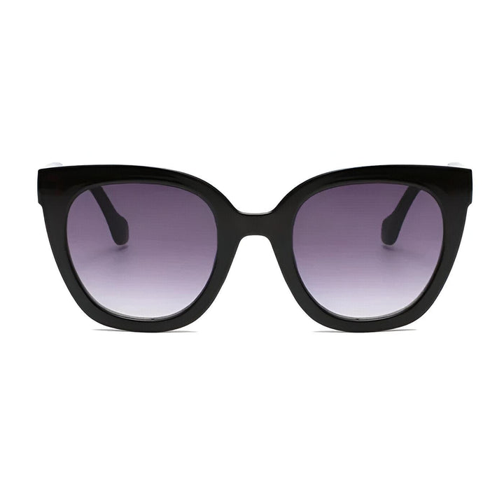 Elegante Rosy Riviera Zonnebril met Lichtgewicht Kunststof Montuur-Elektronica/Gadgets-Calora-Zwart-Calora