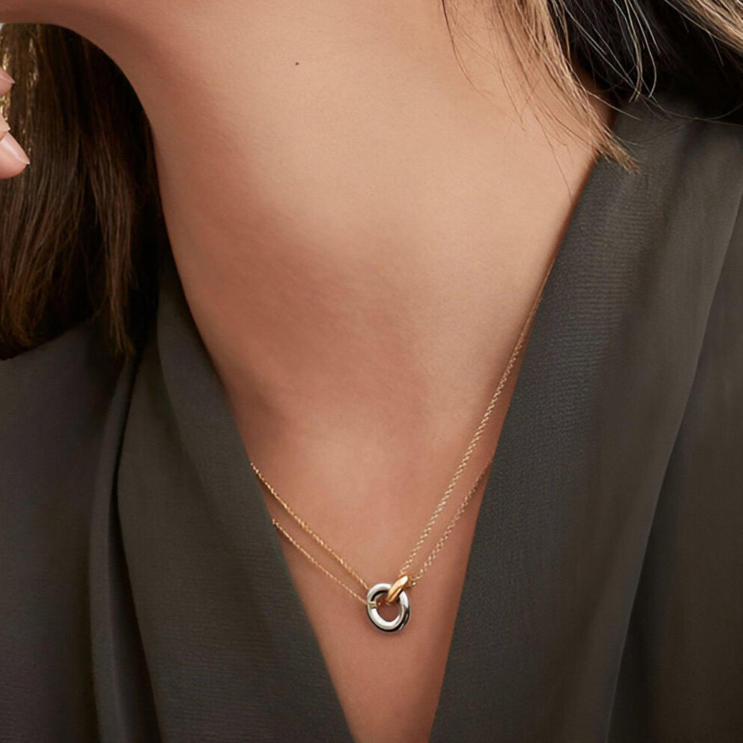 ELENA | Gouden Ketting met Cirkelhanger-Kettingen-Calora-Twee kleuren-Calora
