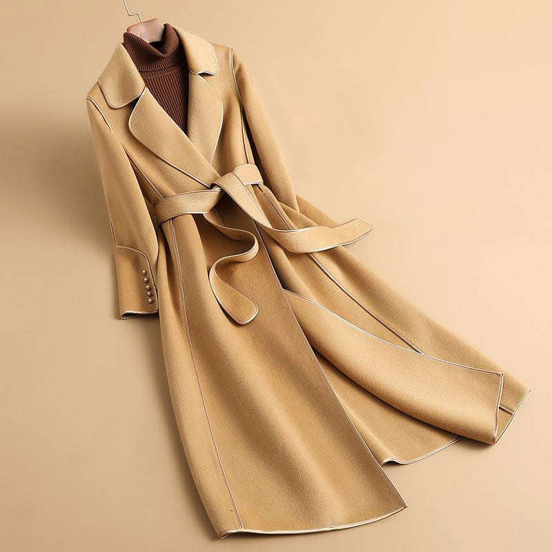 Ella | Lange, dubbelzijdige, slanke trenchcoat voor dames met riem-Zomer Jassen-Calora-Rood-L-Calora