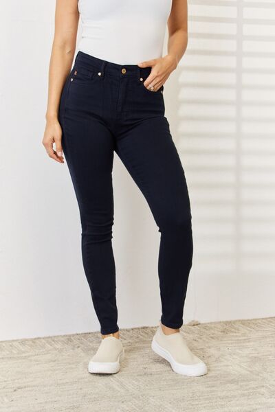 Elvira | Zwart geverfde Skinny Jeans met buikcontrole-Pantalons-Calora-S-Calora