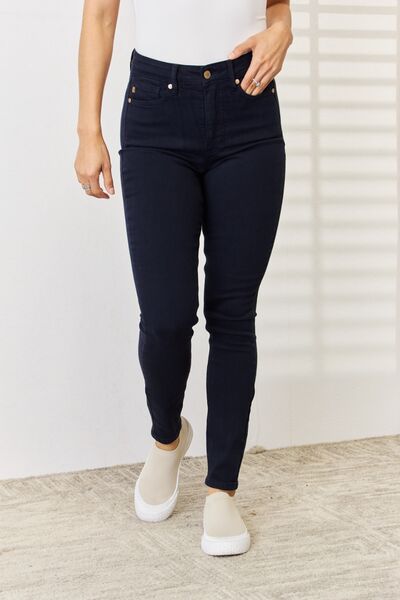 Elvira | Zwart geverfde Skinny Jeans met buikcontrole-Pantalons-Calora-S-Calora