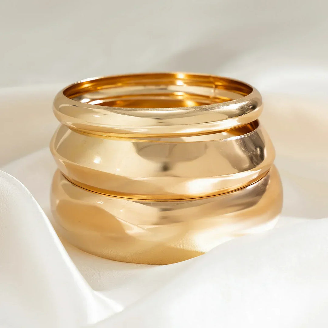 Eternalis | Damesset met Meerdere Lagen Gouden Armbanden-Armbanden-Calora-Goud-Calora