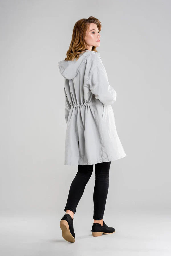 Felar | Halflange, losse regenjas voor dames-Zomer Jassen-Calora-Wit-S-Calora