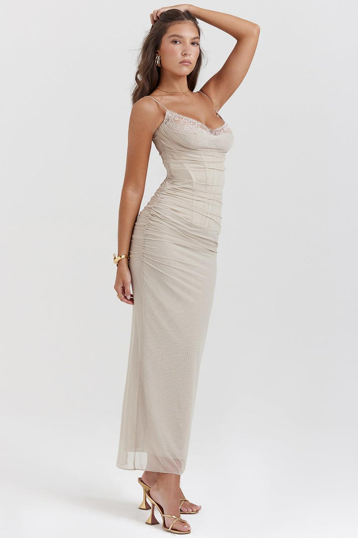 Felisa | Elegante Lange Maxi Jurk met snit-Zomer Jurken-Calora-Beige-XS-Calora