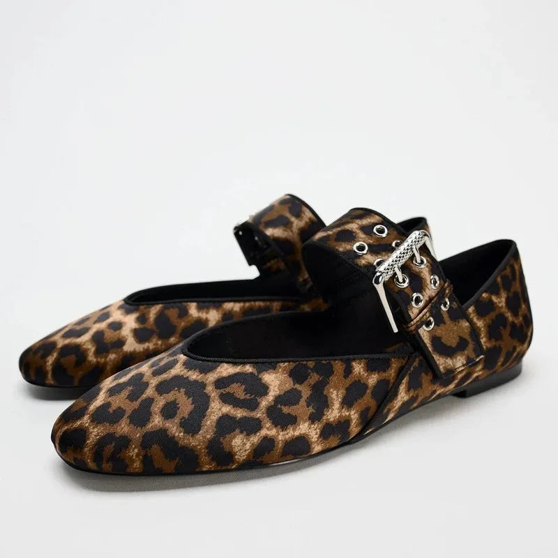 CALORA_ Flats Espadrilles voor Vrouwen met Retro Luipaard Print