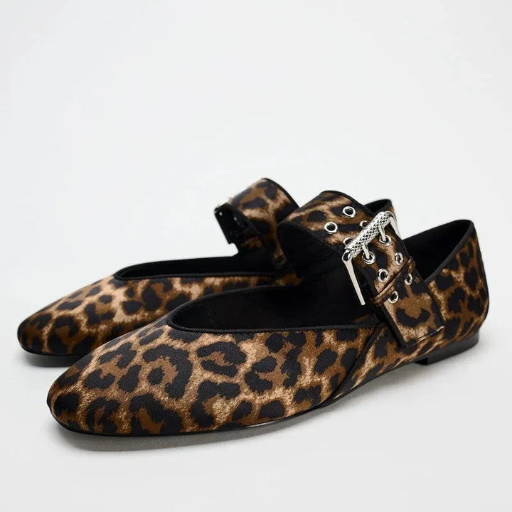 CALORA_ Flats Espadrilles voor Vrouwen met Retro Luipaard Print