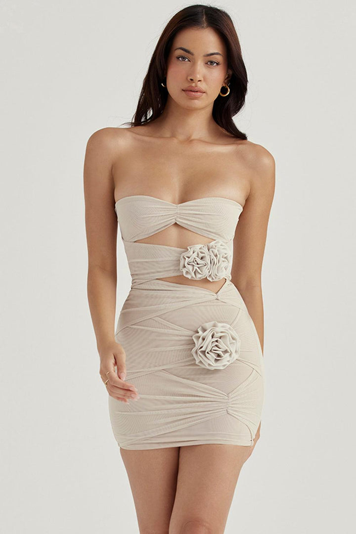 Floria | Mini jurk verfraaid met delicate mistbloemen-Zomer Jurken-Calora-XS-Calora
