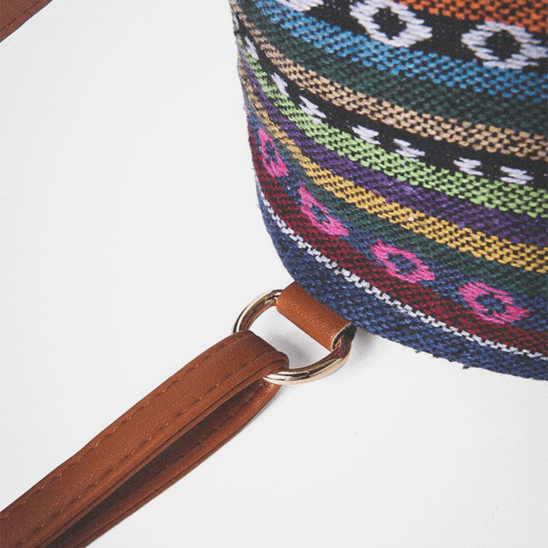 Gestikte Leren Rugzak en Schoudertas met Geometrisch Patroon-Handtassen-Calora-A - Breeze-Calora