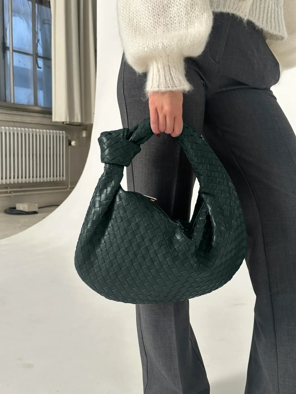 CALORA_ Gevlochten Knopen Faux Lederen Medium Tas voor Moderne Stijl