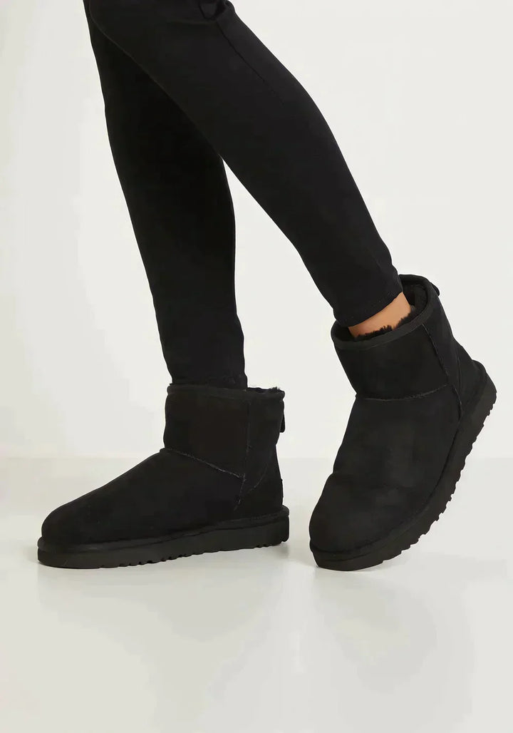 CALORA_ Gevoerde suede enkellaarsjes winter schoenen dames
