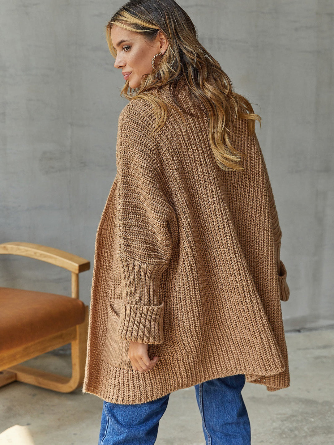 CALORA_ Gezellige Overmaatse Gebreide Cardigan voor Comfortabele Styling