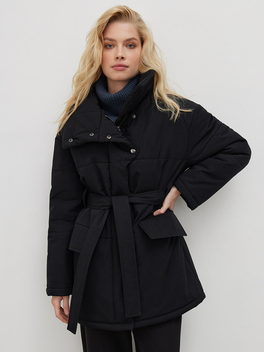CALORA_ Kraaggewatteerde Winterjas met Tailleband en Snit voor Herfst/Winter
