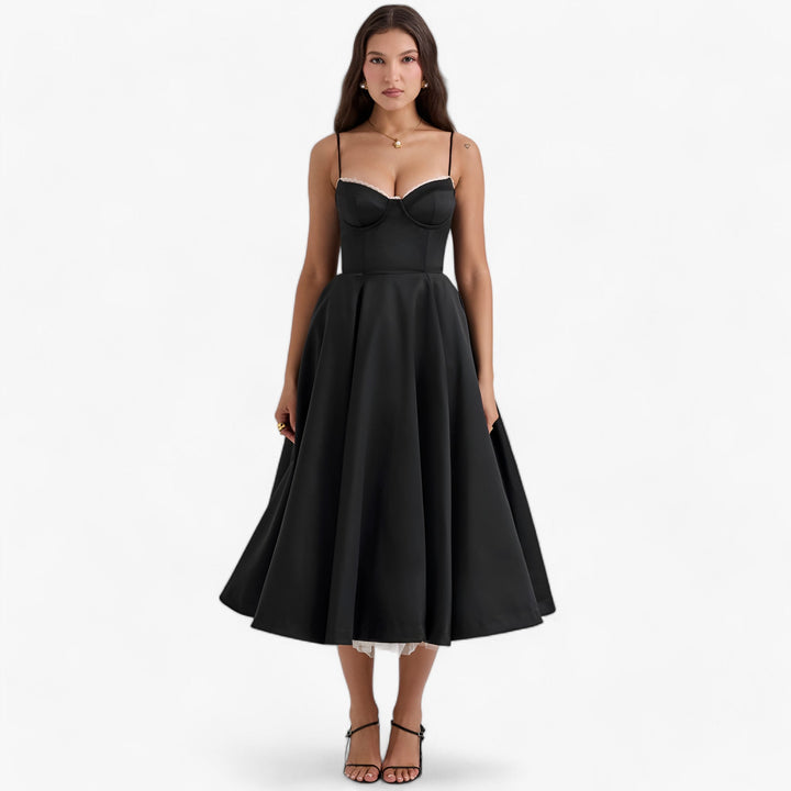 Lange Gala Jurk Met Verfijnde Brede Snit En Elegante Details-Feest Jurken-Calora-Zwart-S-Calora