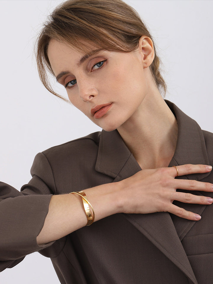 Lunara | Eenvoudige platte gouden armband-Armbanden-Calora-Calora