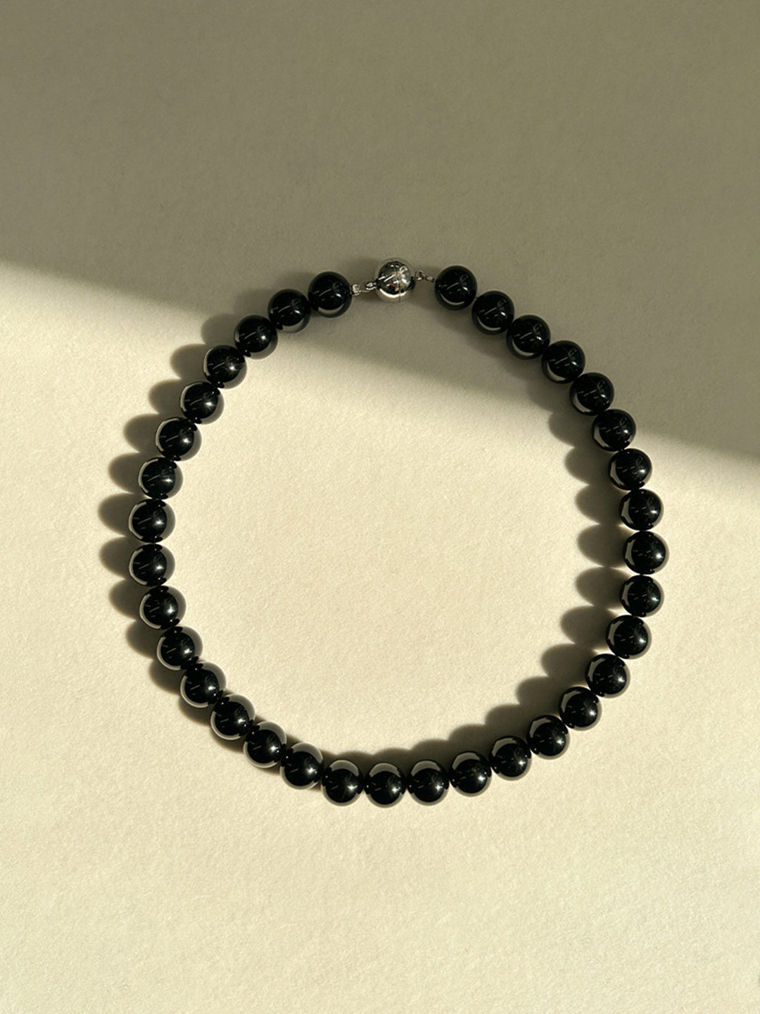 Mérial | Elegante zwarte kraal halsketting-Kettingen-Calora-Zwart-One Size-Calora