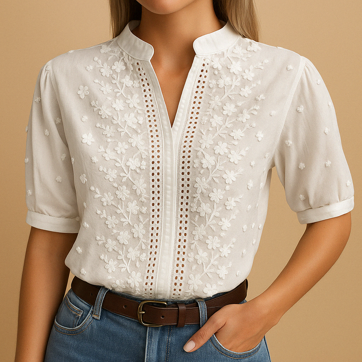 CALORA_ Modieuze Witte Blouse Voor Dames Met Elegante Pasvorm