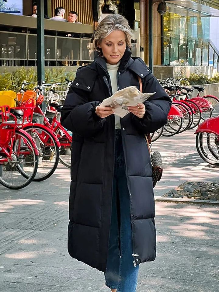 Mystella | Warme Elegante Lange Winterjas met Capuchon-Zomer Jassen-Calora-Zwart-S-Calora
