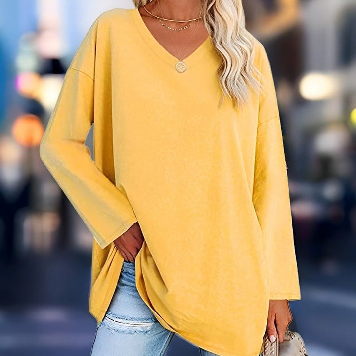 Natasha | Longsleeve trui met V-hals-Shirts & Topjes-Calora-Lichtgeel-S-Calora