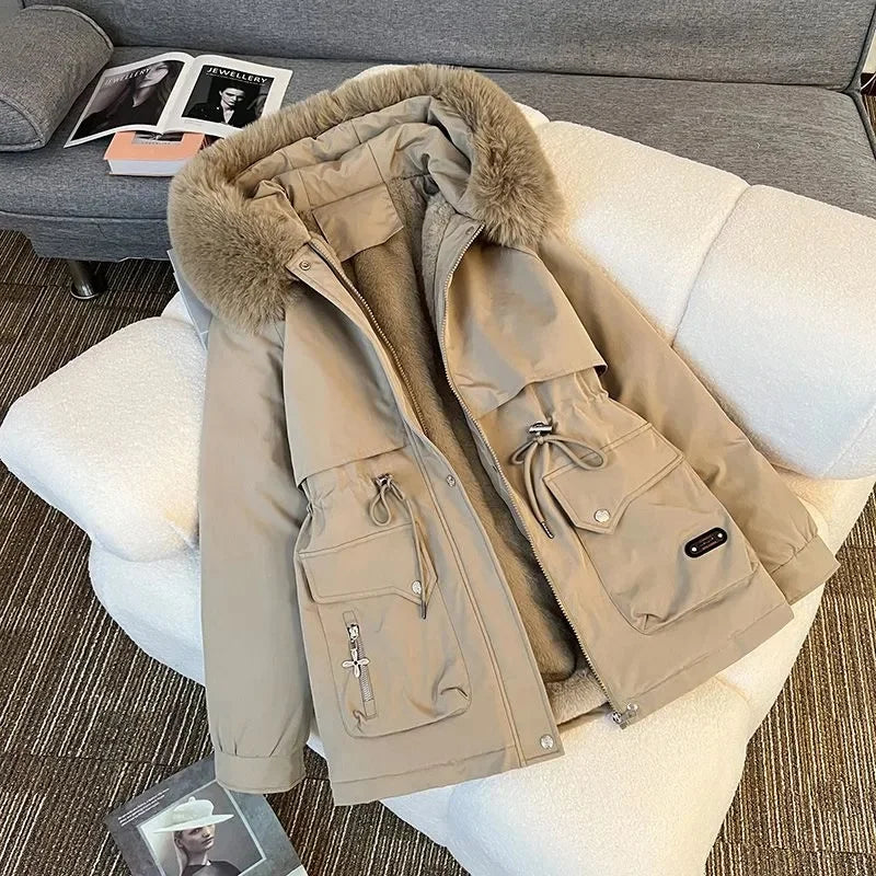Octari | Dikke warme winterparka met capuchon voor dames met sneeuwvulling-Zomer Jassen-Calora-Khaki-M-Calora