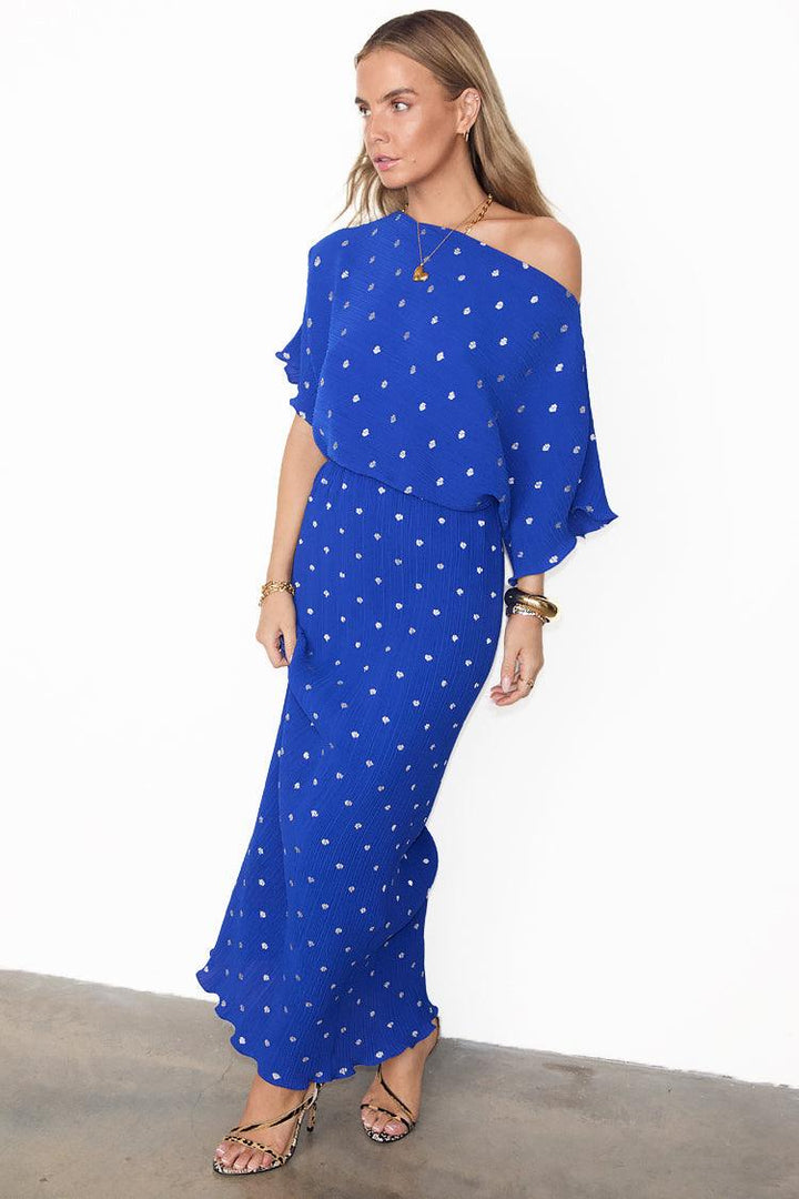 Off Shoulder Plissé Maxi Jurk Kobaltblauw Zilveren Stippen-Zomer Jurken-Calora-S-Calora
