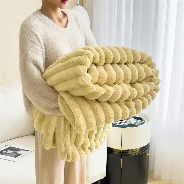 CALORA_ Pluche Deken voor ultieme luxe en warmte - Bedsprei of bankdeken