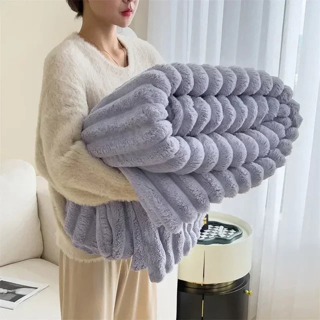 CALORA_ Pluche Deken voor ultieme luxe en warmte - Bedsprei of bankdeken