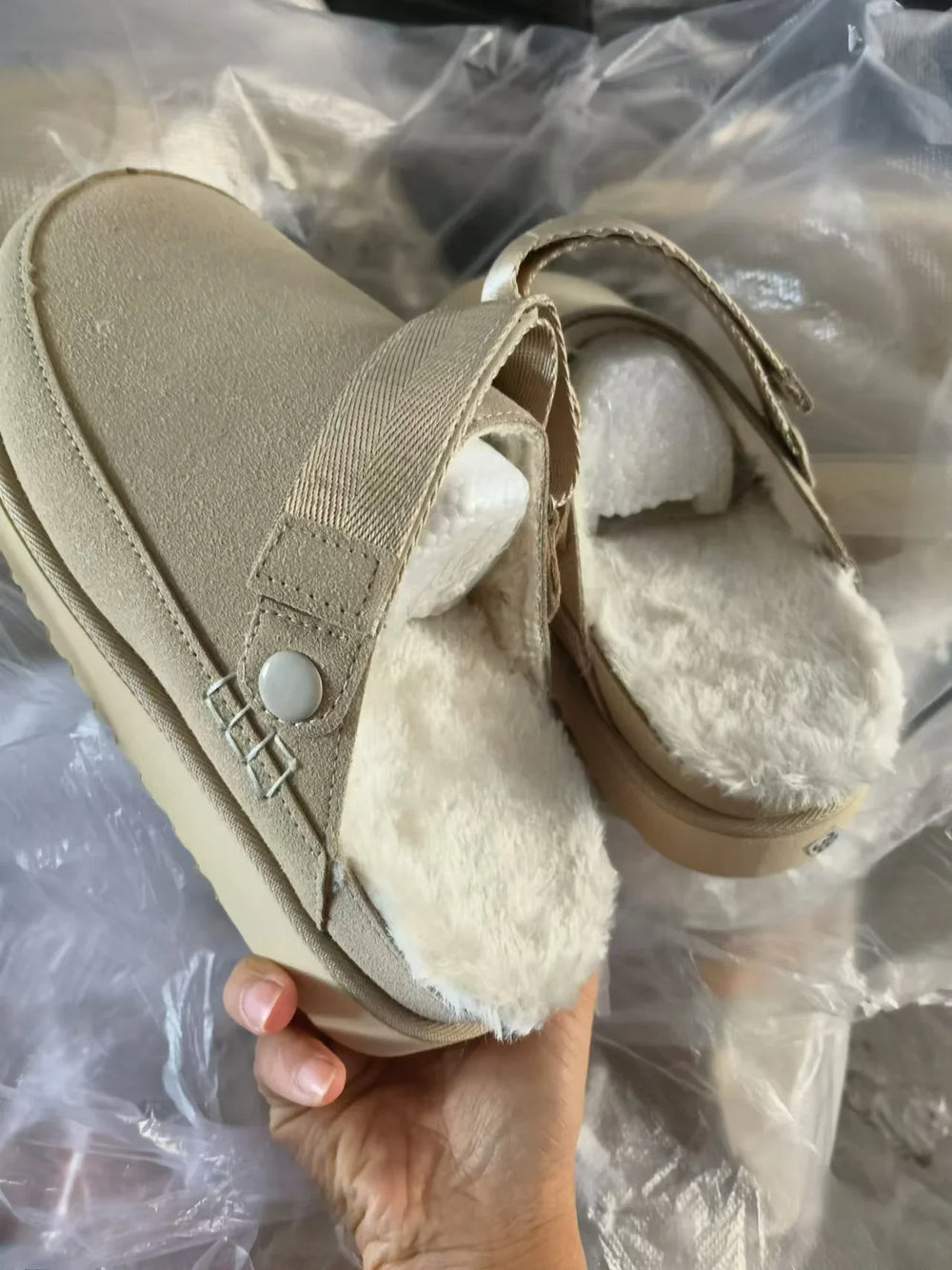 CALORA_ Pluche Winter Dames Sloffen Met Antislip Zool Binnen