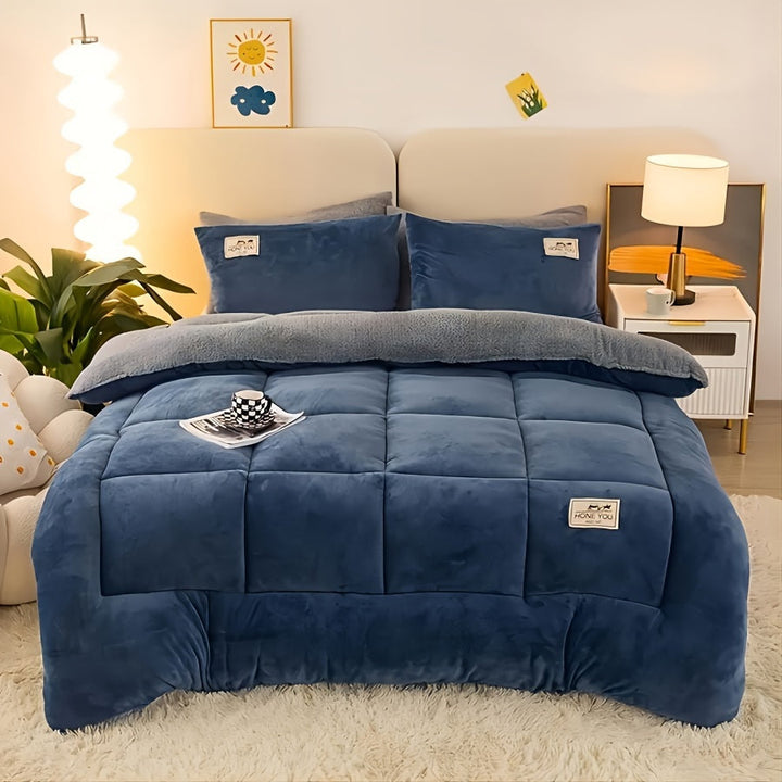 CALORA_ QualityQuilts | Luxe Pluche Dekbed voor Herfst en Winter, Antistatisch en Lichtgewicht, Modern Design