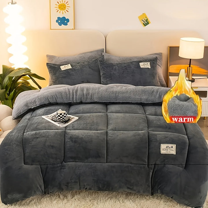 CALORA_ QualityQuilts | Luxe Pluche Dekbed voor Herfst en Winter, Antistatisch en Lichtgewicht, Modern Design