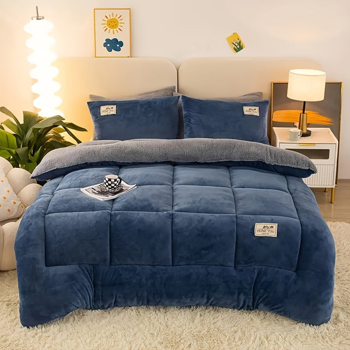 CALORA_ QualityQuilts | Luxe Pluche Dekbed voor Herfst en Winter, Antistatisch en Lichtgewicht, Modern Design