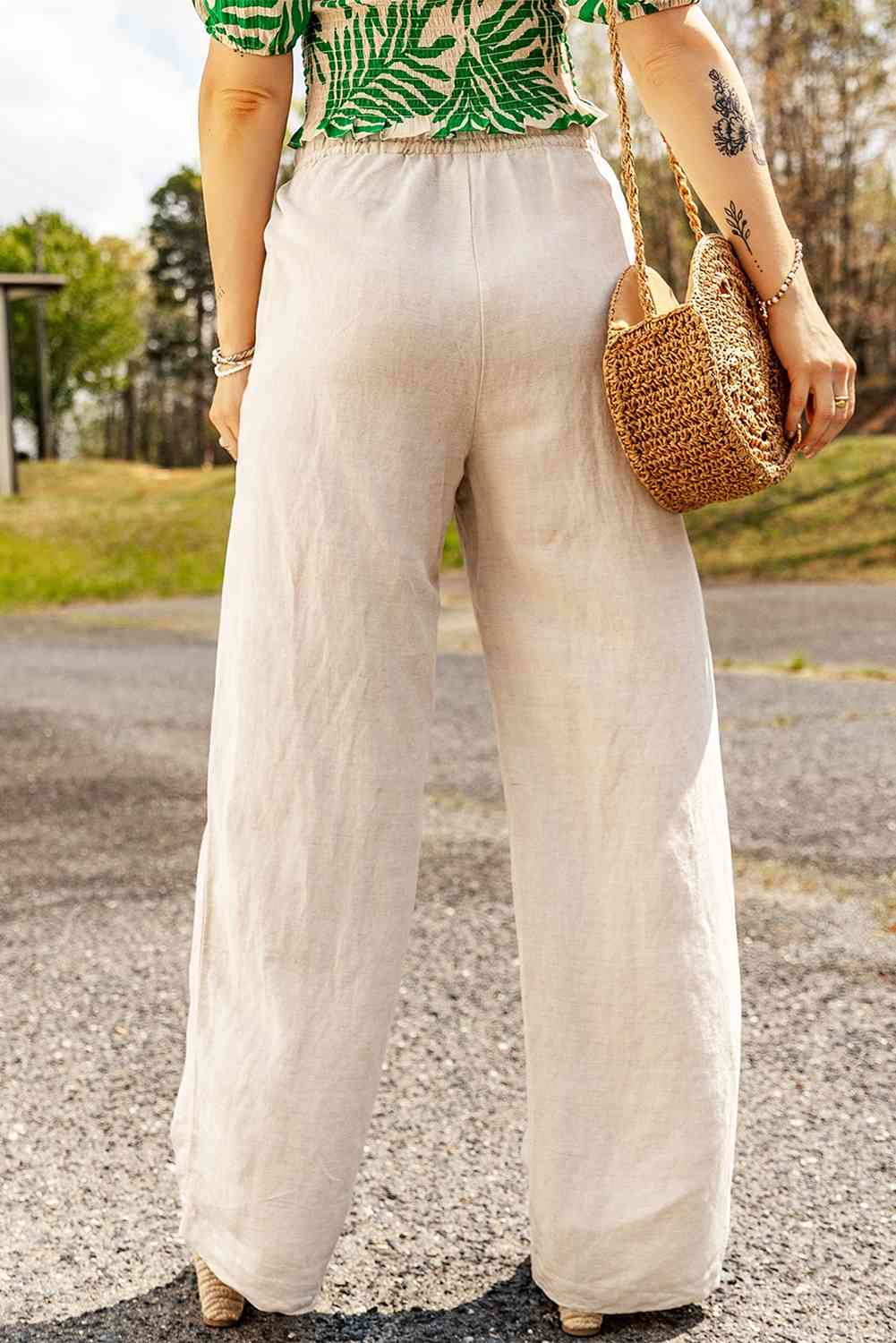 Rechte Losse Broek Beige met wijde pijpen en trekkoord in de taille-Wijde Broeken-Calora-S-Calora