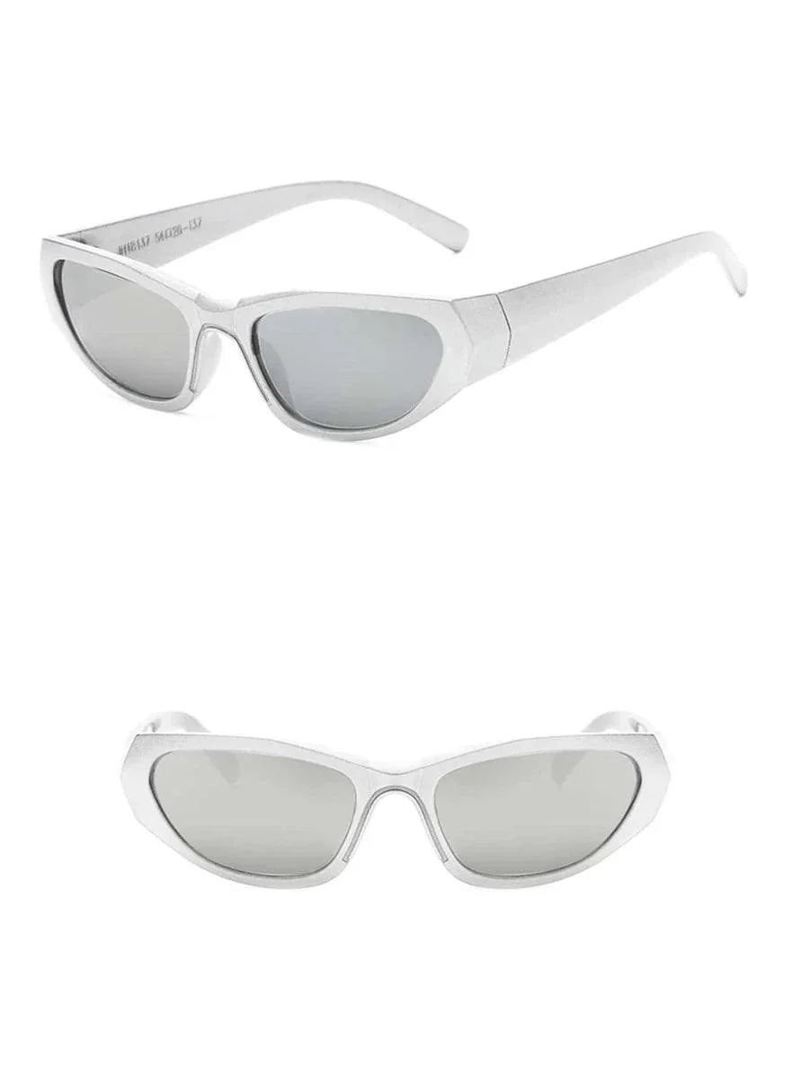 Retro-Futuristische Zonnebril met Zilveren Swift en Getinte Lenzen-Elektronica/Gadgets-Calora-Calora